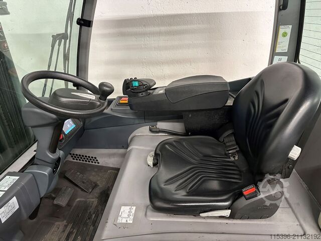 Elektro 4 Rad-Stapler Jungheinrich EFG 425ks - TRIPLEX 4,4 m - CONTAINERVERSION !!!