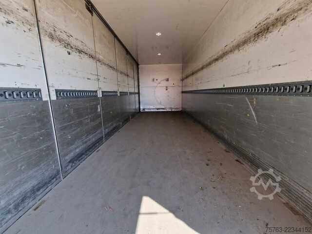 Suitcase Mercedes-Benz Atego 1223 4x2 Box with sidedoors - Loadlift - ...