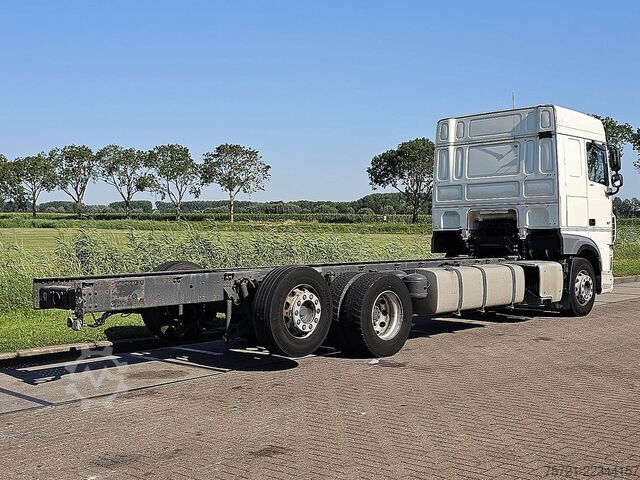 Chassis with cab DAF XF 480 6x2*4