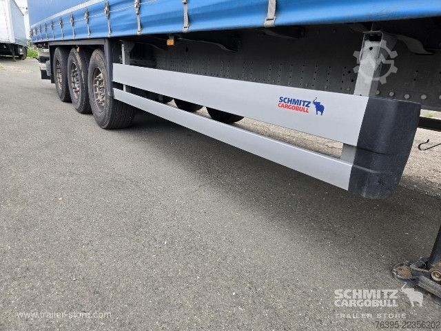 Auflieger mit Pritsche & Plane Schmitz Cargobull Semitrailer Curtainsider Standard