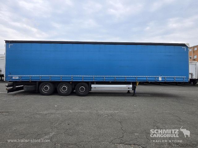 Auflieger mit Pritsche & Plane Schmitz Cargobull Semitrailer Curtainsider Standard