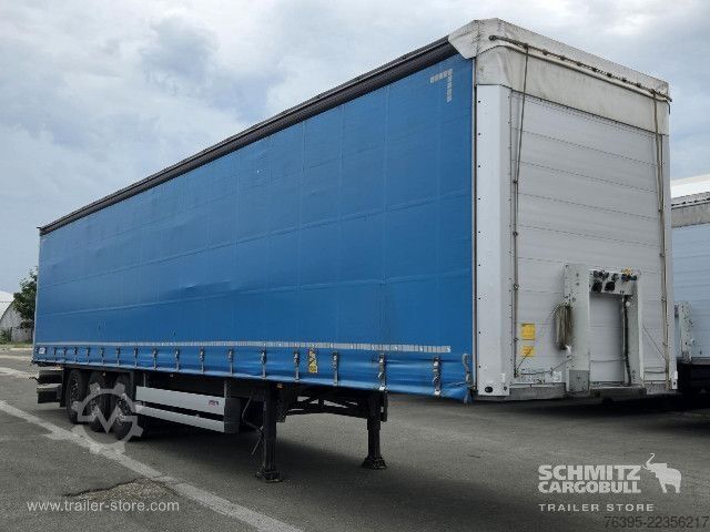 Auflieger mit Pritsche & Plane Schmitz Cargobull Semitrailer Curtainsider Standard