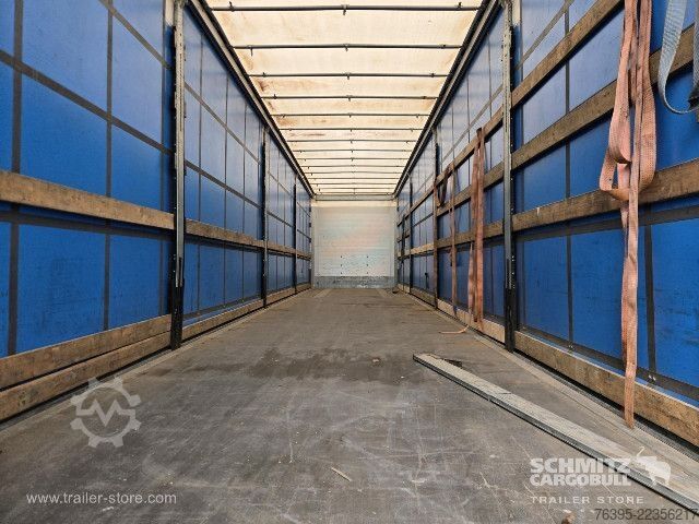 Auflieger mit Pritsche & Plane Schmitz Cargobull Semitrailer Curtainsider Standard