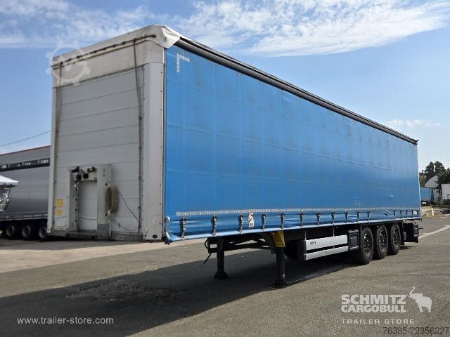 Auflieger mit Pritsche & Plane Schmitz Cargobull Semitrailer Curtainsider Standard