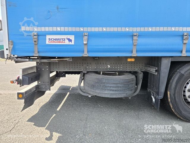 Auflieger mit Pritsche & Plane Schmitz Cargobull Semitrailer Curtainsider Standard