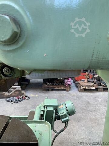 Vertical Slotting Machine GSP M 743