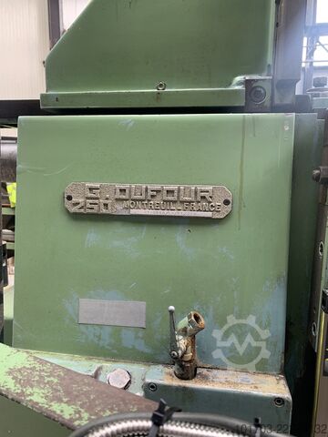 Universal Milling Machine DUFOUR F250