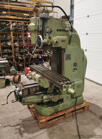 Vertical milling machine Cincinnati 2MI