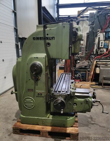 Vertical milling machine Cincinnati 2MI