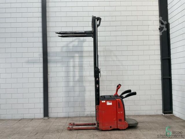 Stacker Linde L12