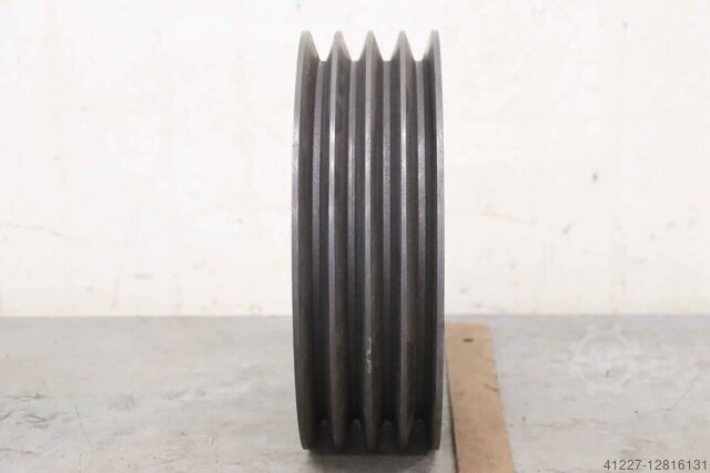V-belt pulley 4-groove Guss SPB 250-4 (17 mm)