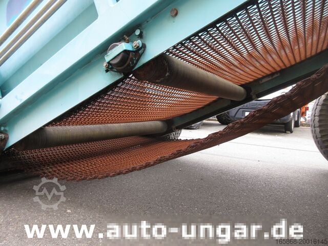 Beach cleaners Pistenbully BeachTech STR 2000 BeachCleaner Strand