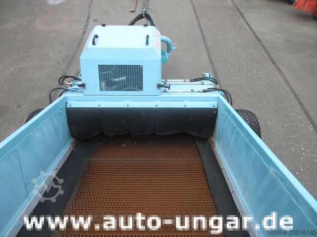 Beach cleaners Pistenbully BeachTech STR 2000 BeachCleaner Strand