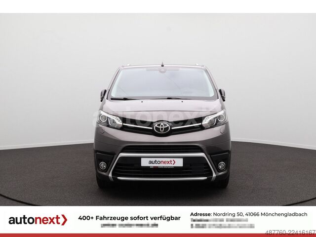 Panel van TOYOTA Proace (Verso) Automatik *Top Zustand* KAMERA+NA