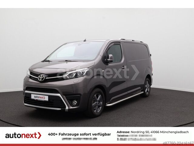 Panel van TOYOTA Proace (Verso) Automatik *Top Zustand* KAMERA+NA