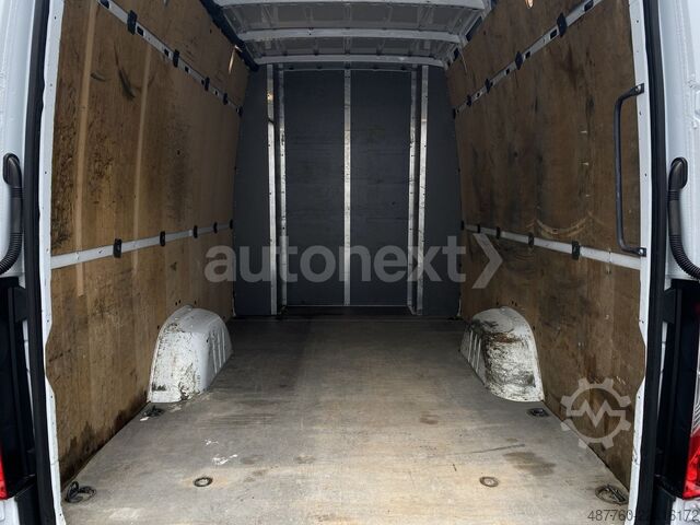 High top van MERCEDES-BENZ Sprinter 317 Aut. *Maxi Mixto* AHK3,5t+5-Sitze (