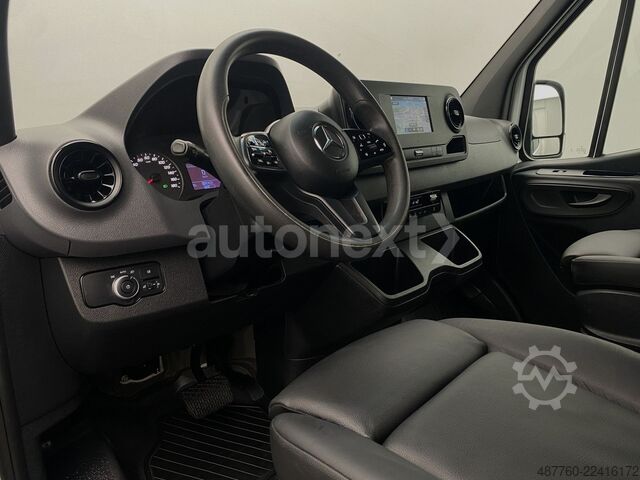 High top van MERCEDES-BENZ Sprinter 317 Aut. *Maxi Mixto* AHK3,5t+5-Sitze (