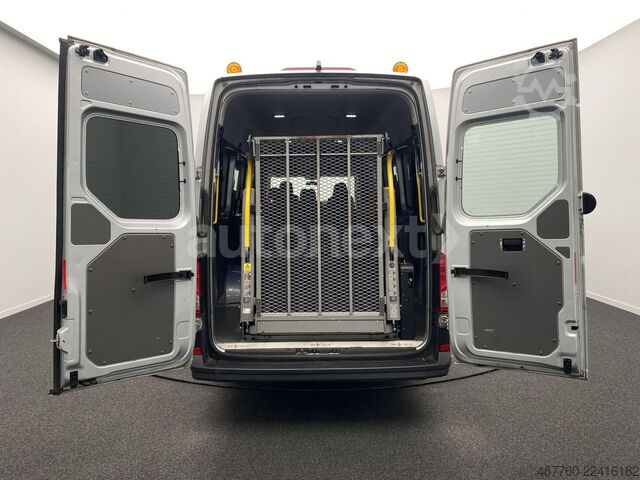 Minibus VW Crafter 35 Maxi Extralang *Rollstuhl-Lift* 5-Sit