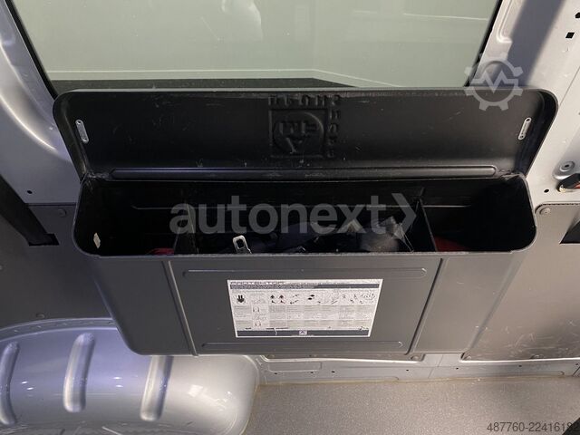 Minibus VW Crafter 35 Maxi Extralang *Rollstuhl-Lift* 5-Sit