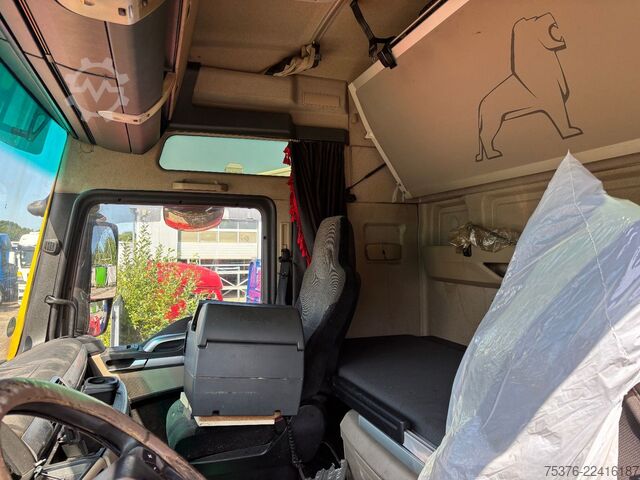 Volume tractor unit MAN TGX 18.500 Motorschaden verst. Sattelk Retarder
