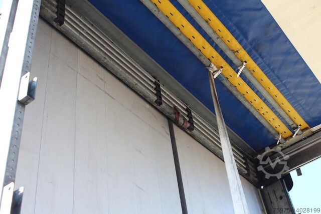 Flatbed + tarpaulin Schmitz Cargobull semirimorchi centinati schmitz varios coils usati