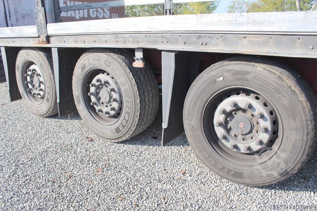 Flatbed + tarpaulin Schmitz Cargobull semirimorchi centinati schmitz varios coils usati
