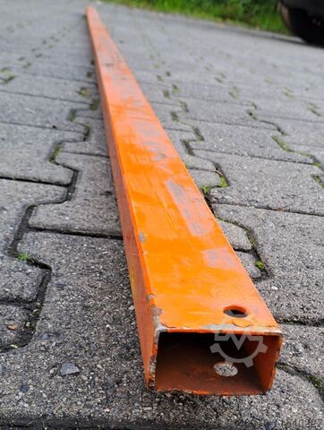 Steel Tube Profile Tube Steel Rechteckrohr Stahlträger / 3.660 mm / Abm. 50 x 30 mm / MS: 1,50 mm / orange