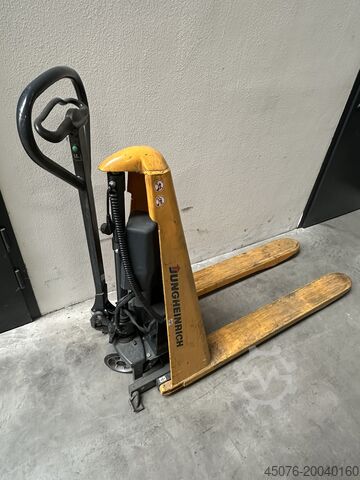 Jungheinrich AMX10E used Jungheinrich Scheren-Hubwagen AMX 10e