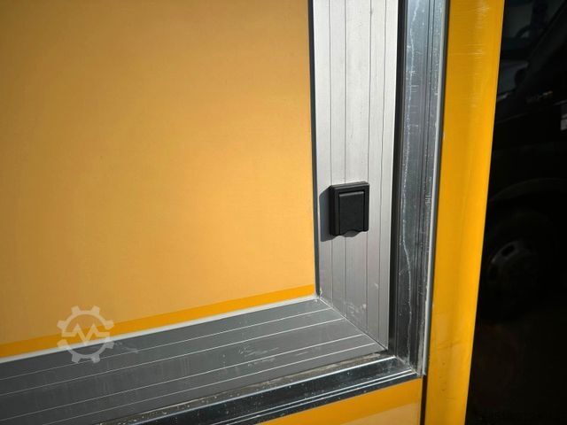 Van MERCEDES-BENZ Sprinter Foodtruck Verkaufsfahrzeug Imbisswagen