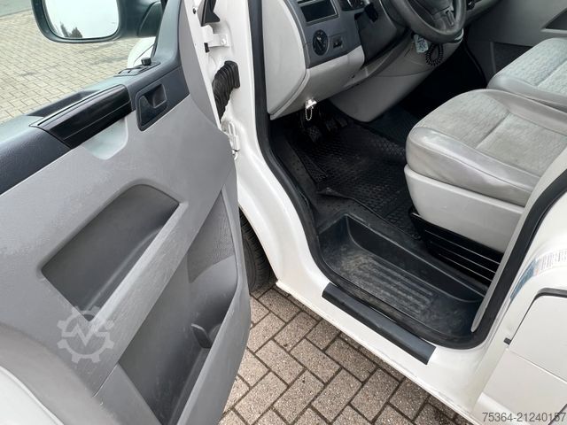 Kleinbus VOLKSWAGEN T5 Kombi 2.0 Tdi Lang 9 Sitze Klima Schiebetür