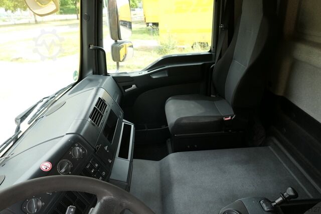 LKW mit Kofferaufbau man TGL 12.250