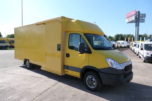 Transporter mit Koffer iveco Daily 50C15 COC