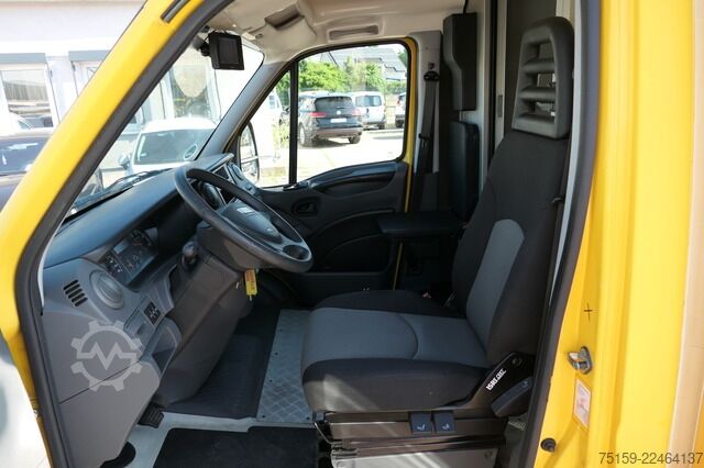 Transporter mit Koffer iveco Daily 50C15 COC