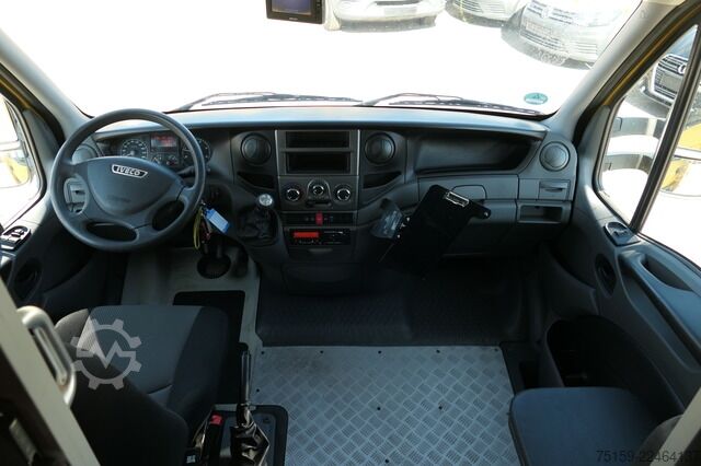 Transporter mit Koffer iveco Daily 50C15 COC