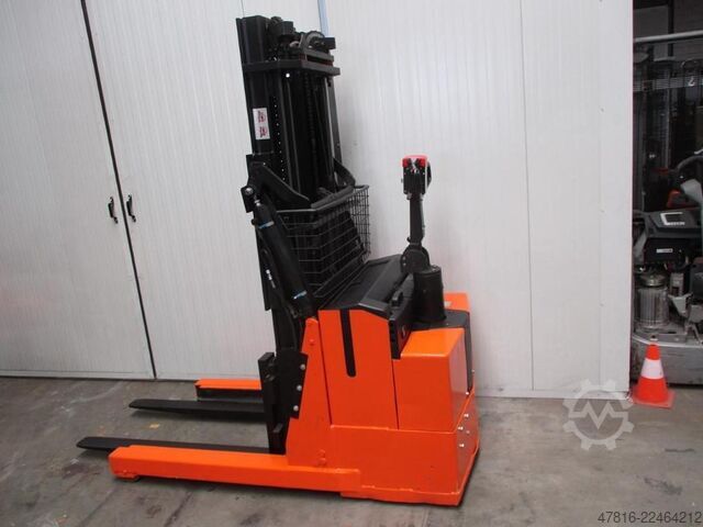 Hochhubwagen BT RWE120