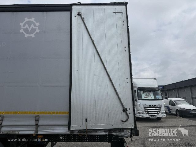 Auflieger mit Pritsche & Plane Schmitz Cargobull Curtainsider Standard