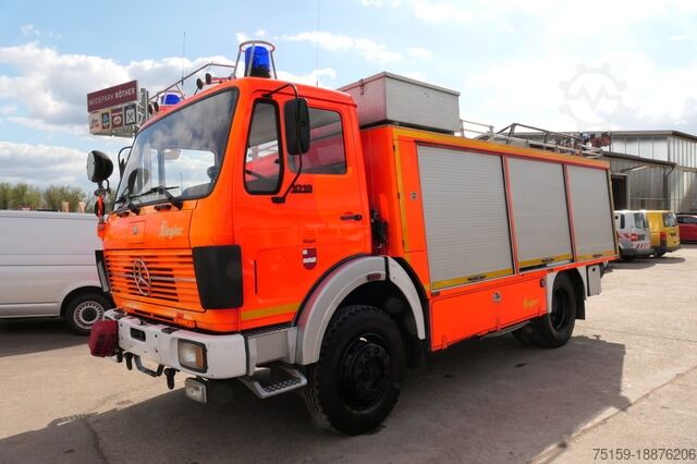 Sonderaufbau-LKW mercedes-benz 1019 AF Rüstwagen 4x4 TOP ZUSTAND