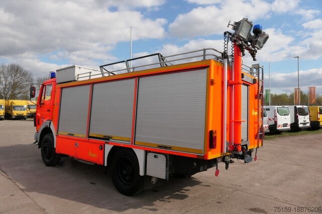 Sonderaufbau-LKW mercedes-benz 1019 AF Rüstwagen 4x4 TOP ZUSTAND