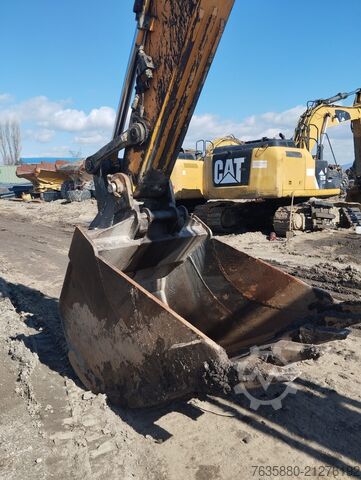 Crawler excavator HYUNDAI R300 LC-9A