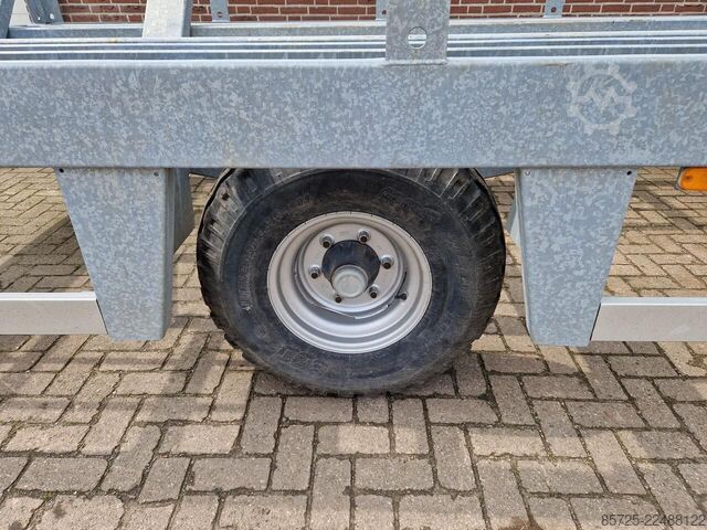 Verzinkte bakkenwagen  Verzinkte bakkenwagen