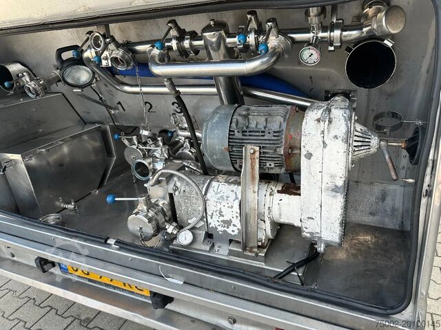 Food tanker Feldbinder LEBENSMITTEL / LEVENSMIDDELEN FOOD / 33.500L / ...