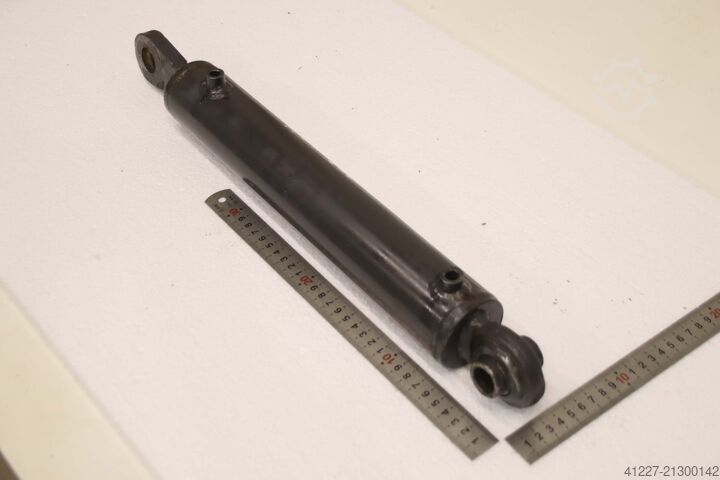 Hydraulic cylinder unbekannt Hub 250 mm