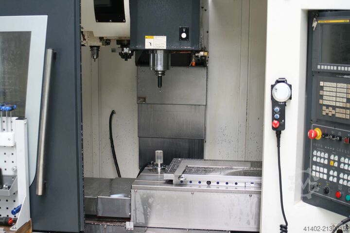 Vertikales Bearbeitungszentrum Posmill B 800