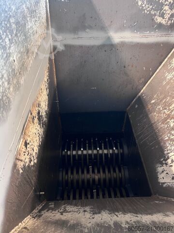 Four shaft shredder 4-Wellen-Zerkleinerer GZ 30 GZ 30