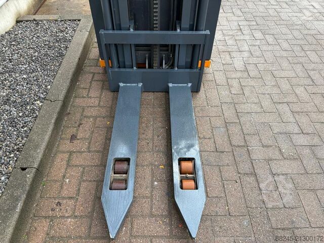 VS-22639 Electric walkie stacker Still 5500mm STILL sv 16