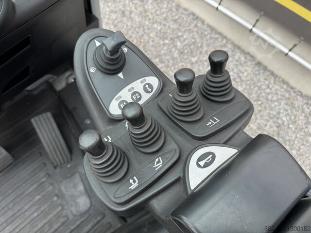 VS-22371 Triplex LPG Gabelstapler Still RX70-30T Baujahr 2018, Hubhöhe 6.040mm STILL RX70-30T