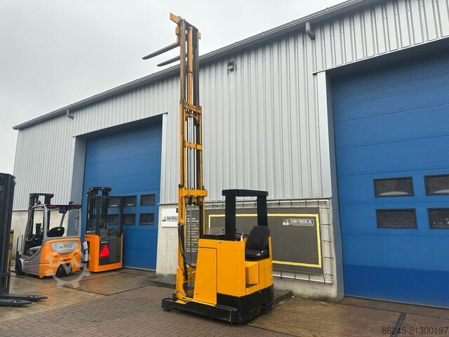 VS-22490 Triplex reach truck Jungheinrich 5400mm Freelift JUNGHEINRICH ETVA12.5G 115-525 DZ
