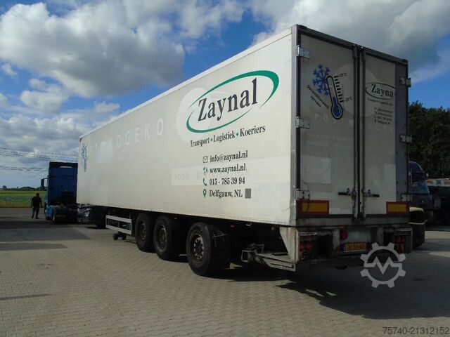 Refrigerated/freezer transport Pacton 3x SAF carrier vector 1800 + lift
