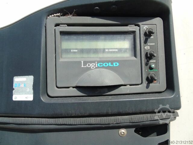 Refrigerated/freezer transport Pacton 3x SAF carrier vector 1800 + lift