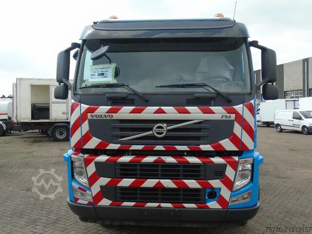 Vacuum truck Volvo FM 420 + STOKOTA ECOTA 10.500LITER + 8X2 + WEB